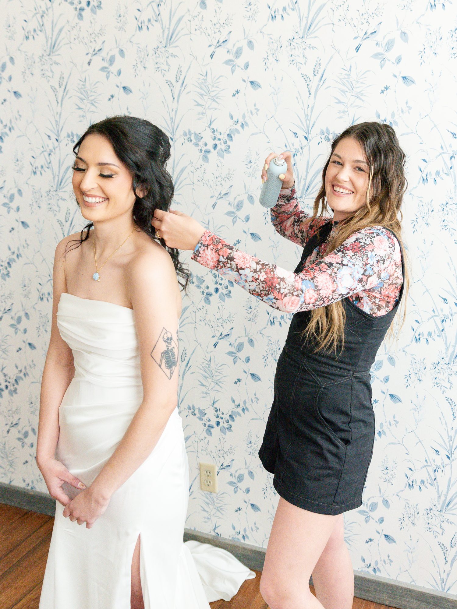 Ty styling a bride before the ceremony